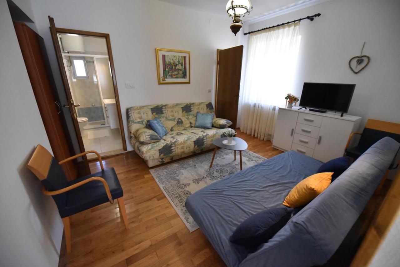 Apartment Nona Tar-Vabriga المظهر الخارجي الصورة